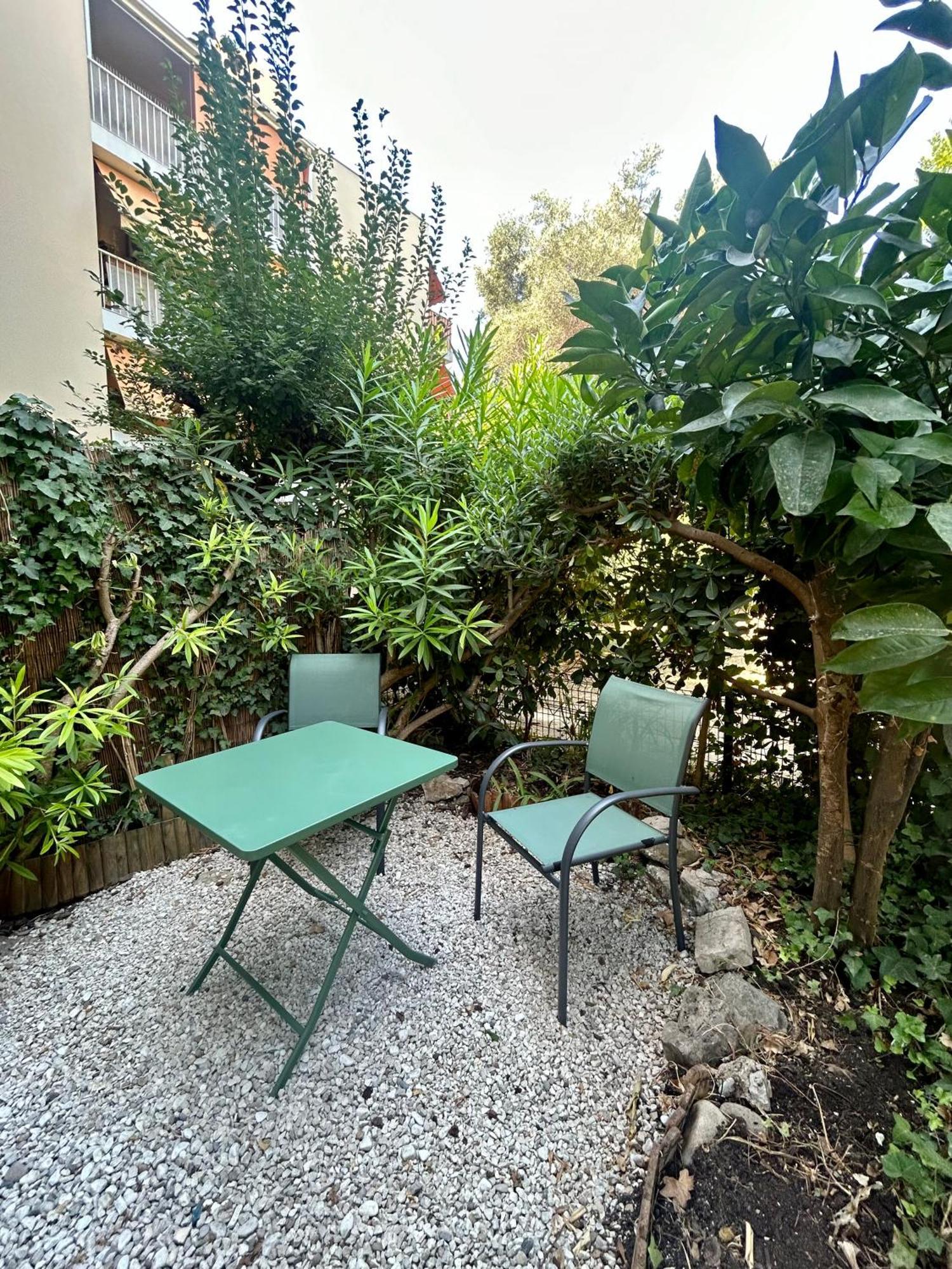 Charmant Studio Avec Jardin Antibes Kültér fotó